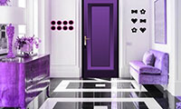 Enfermé dans une maison violette